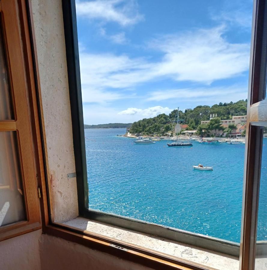 Apartment Lilly With Amazing City View Hvar Town Extérieur photo