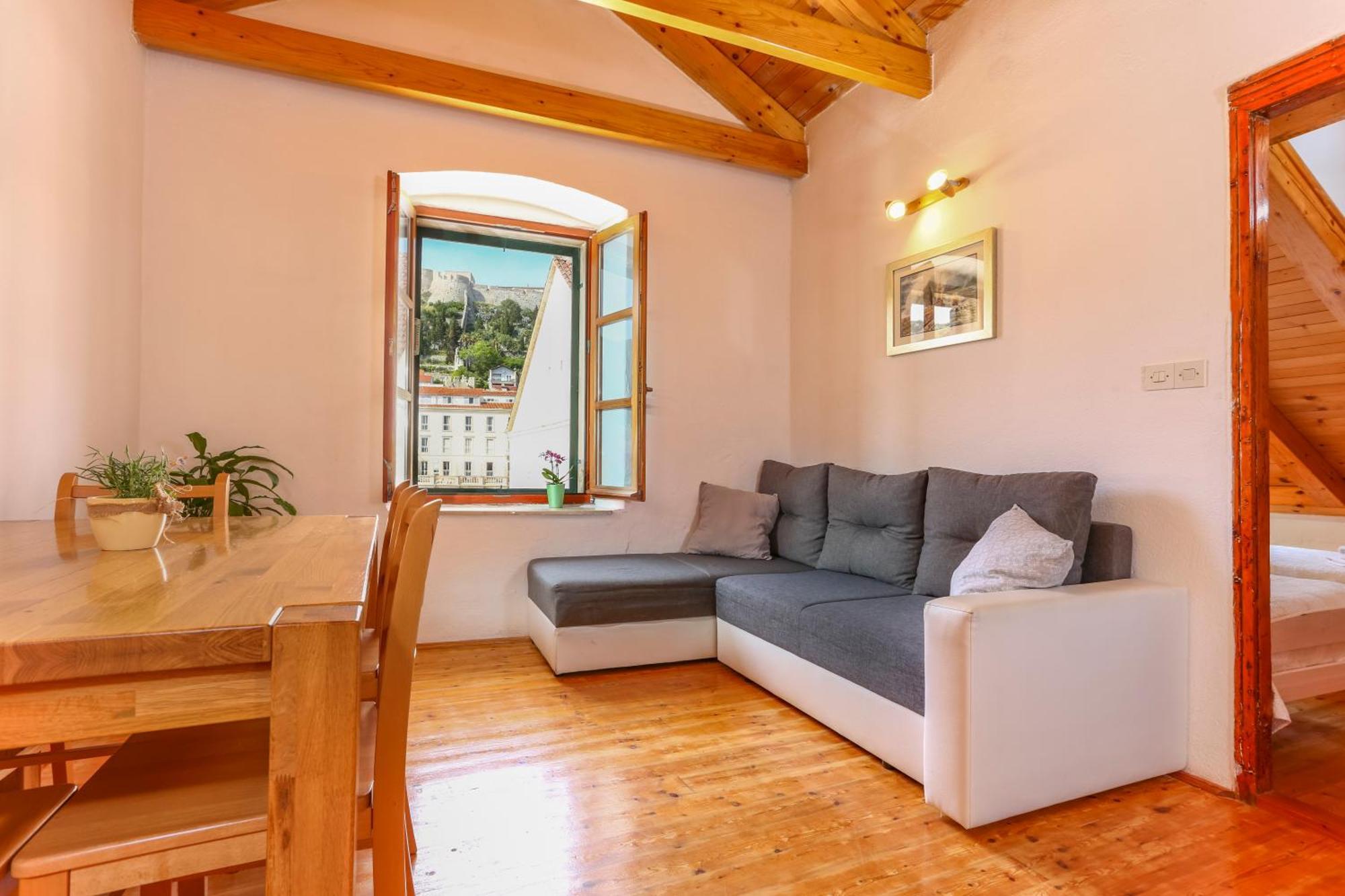 Apartment Lilly With Amazing City View Hvar Town Extérieur photo