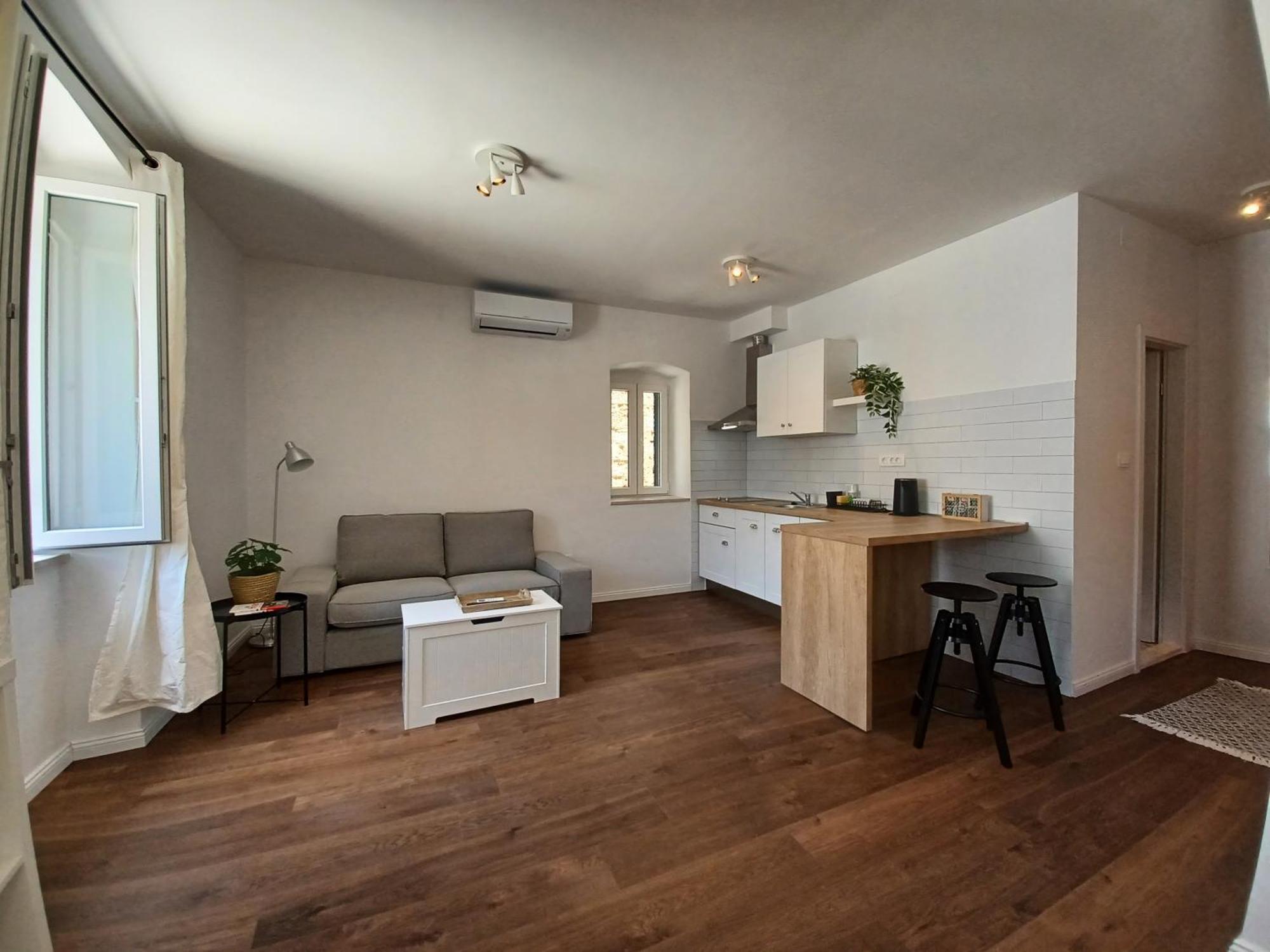 Apartment Lilly With Amazing City View Hvar Town Extérieur photo