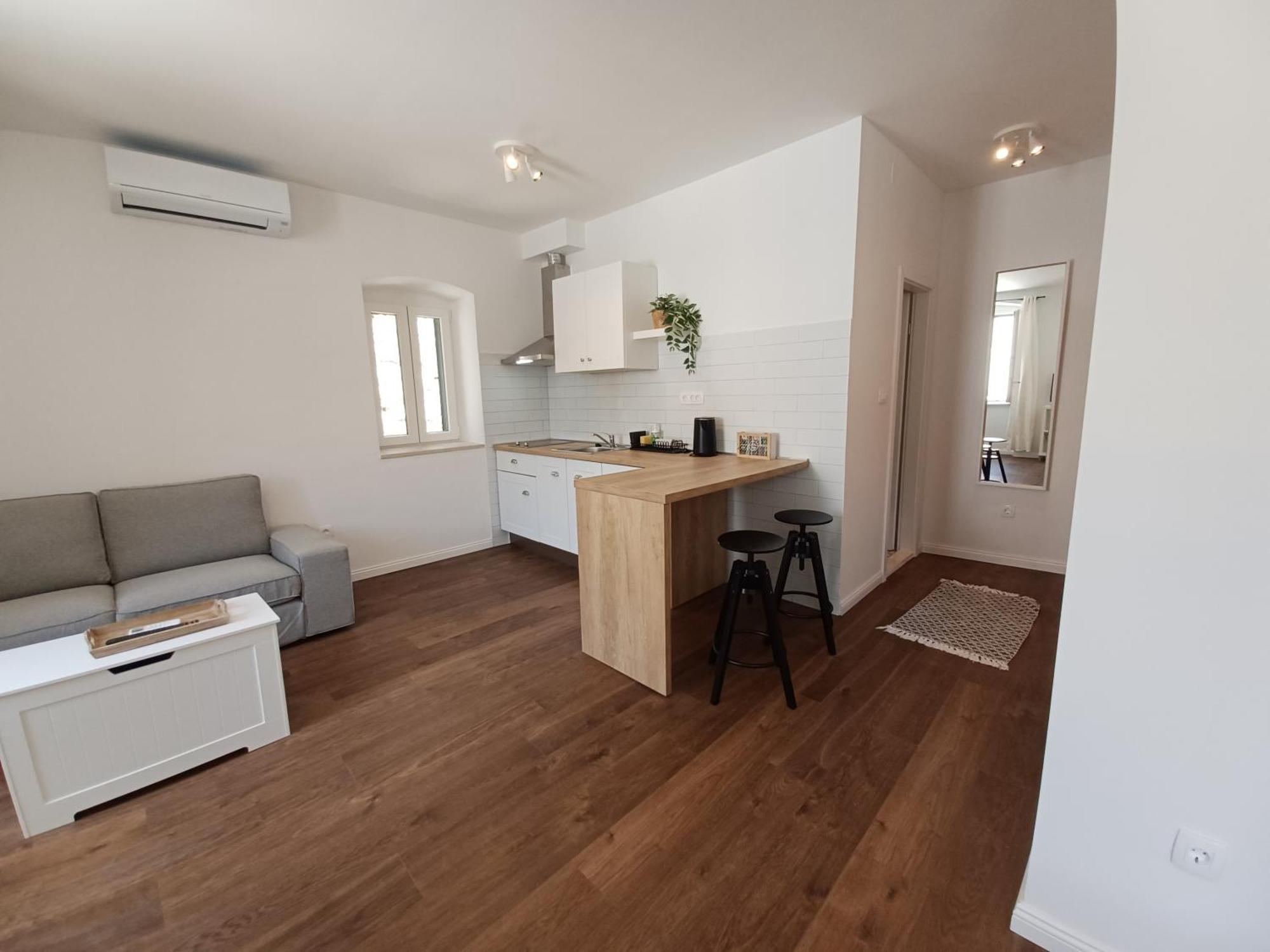Apartment Lilly With Amazing City View Hvar Town Extérieur photo