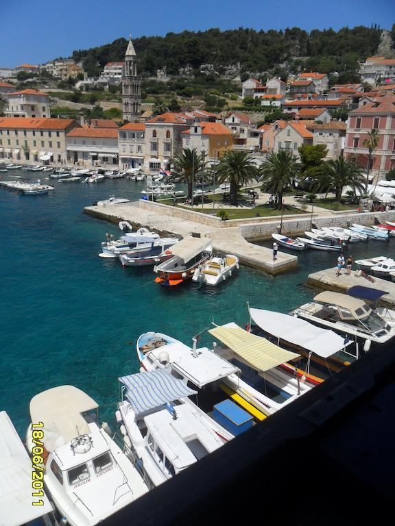 Apartment Lilly With Amazing City View Hvar Town Chambre photo